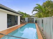 7 Belmont Drive, Varsity Lakes, QLD 4227