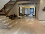 7 BHK Independent House in Sector 33 for resale...