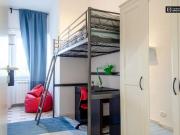 7 camere da letto, Rome Rome 00162 63343137
