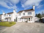 7 Castle Gardens, Drumboe Lower, Stranorlar, Ballybofey,...