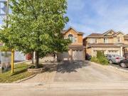 7 Clovercrest Drive, Brampton, ON, L7A 2N4 house for...