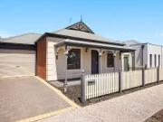 7 Empress Court, Mawson Lakes, SA 5095