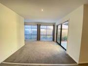 7 Eva West Street, Gungahlin ACT 2912 House For Rent |...