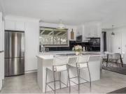 7 Hamilton Crescent, ARMIDALE House for rent Listed by...