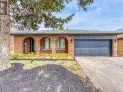 7 Ivybridge Drive, Toronto, ON, M9C 3R2 house for sale |...