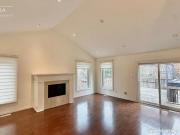 7 Joymar Dr, Mississauga, Ontario L5M 1E8