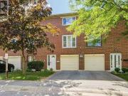7 Lepus Starway, Toronto, ON, M2J 1M9 townhouse for sale...