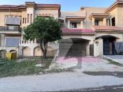 7 MARLA BRAND NEW DOUBLE STOREY DOUBLE Abu bakar UNIT 5...