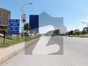 7 Marla Plot For Sale in Usman Block