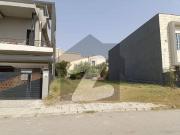 7 Marla plot Is Available For Sale In umer block Bahria...