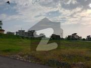 7 marla solid plot in umer block bahria town phase 8