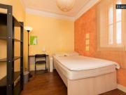 7 quarto, Lisbon Lisbon 1050 053 69292492