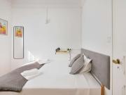 7 quarto, Lisbon Lisbon 1250 077 98103145