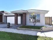 7 Regner Drive, Sunbury, VIC 3429