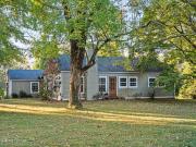 8006 Deronia Ave, Louisville, KY 40222