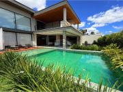 800 Área Útil Casa de Condomínio Alugar, 5 Dormitórios...