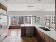 800 N Michigan Avenue Unit# 2502, Chicago, US, IL