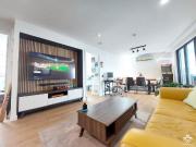 $800 p/w for 6 months Stylish Fully Furnished 2bed 2bath1car