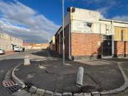 800m2 100amps 3 roller shutters t.