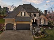 8010 S Guthrie Ct, Tulsa, OK 74132