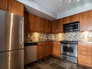 801 King Street West Th 8C Toronto ON M5V 3C9 2 Bedroom...