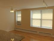 808 12 W. Junior Terrace 1 Bedroom Apartment for Rent at...