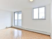 80 Cosburn Avenue 2 Bedroom Apartment for Rent at 80...