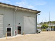 80 sq mtr Warehouse or workshop in Toronto only 8mins...