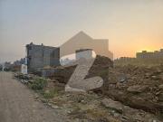 80 square yards plot main 50 feet road gold block north...