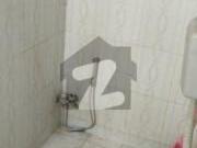 80 Yd House Very Reasonable Price Gulshan e Iqbal Block 3