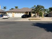 8120 Rockhampton Dr, Bakersfield, CA 93313