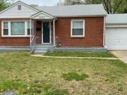 8127 Bloom Dr 2/1 816 sqft