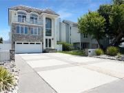 812 Vanderbilt AVE