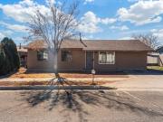814 Sunbird Rd SW, Albuquerque, NM 87121