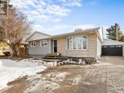 815 Elizabeth Street, Moose Jaw, SK, S6H 6B5 house for sale.