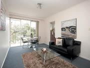 8/15 Rucker Street, Northcote