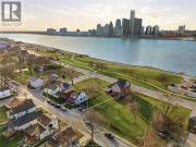 819 829 Riverside Ave, Windsor, ON, N9A 2T4 Luxury House...