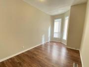 81 Barton Street East Hamilton ON L8L 2W1 2 Bedroom...
