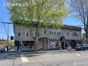 8214 Greenwood Ave N, Seattle, WA