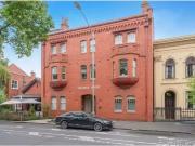 8/220 Clarendon Street, East Melbourne Apartment for...