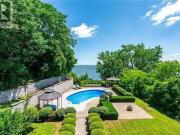 822 Danforth Place, Burlington, ON, L7T 1S2 house for sale.