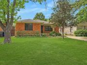 823 Cliffdale Ave, Dallas, TX 75211 MLS 20908450