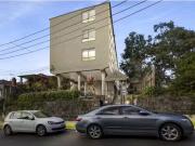 8/2A Dobson Street, South Yarra Apartment for rent...