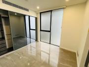 Near New Luxury 2 bedroom apartment. Marble kitchen benchtop Near New Luxury 2 bedroom apartment. Marble kitchen benchtop