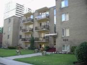 836 Roselawn Avenue walk to Subway !