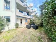 83700 SAINT RAPHAEL LES GOLS APPARTEMENT RDJ F3 TERRASSE...