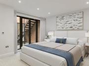 83 West Heath Road, Childs Hill, London, NW3 7TN, United...