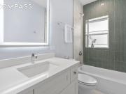 847 W Ainslie St 1W, Chicago, IL