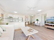 8/496 Esplanade, Torquay QLD 4655 Apartment For Rent |...