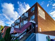 84 King Edward Ave